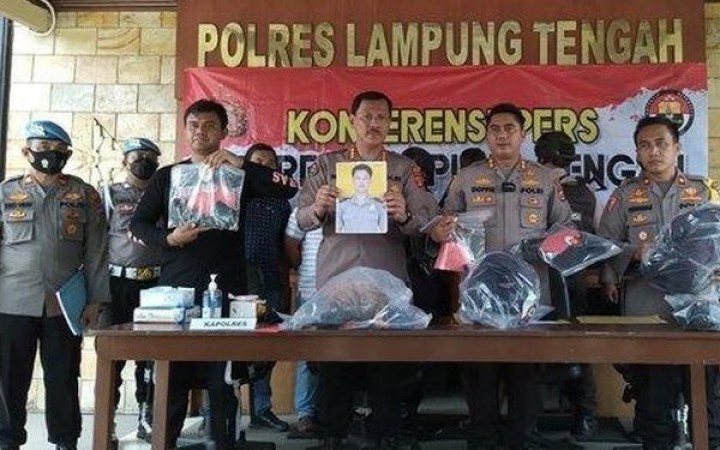 Pers rilir kasus Polisi tembak polisi oleh Polres Lampung Tengah. (ist)