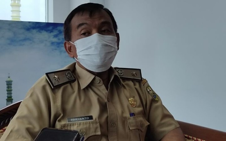 Pelaksana Tugas Kepala Dinas Ketenagakerjaan Kota Bandarlampung Paryanto saat dimintai keterangan. Bandarlampung, Senin, (7/11/2022). (ant)