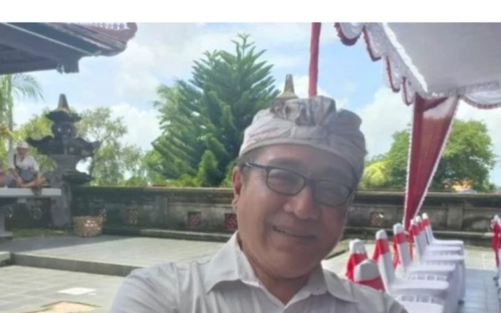 Dokumentasi Kepala BPKAD Bali I Dewa Tagel Wirasa saat diwawancara di Denpasar (foto: gemabali/ antara)