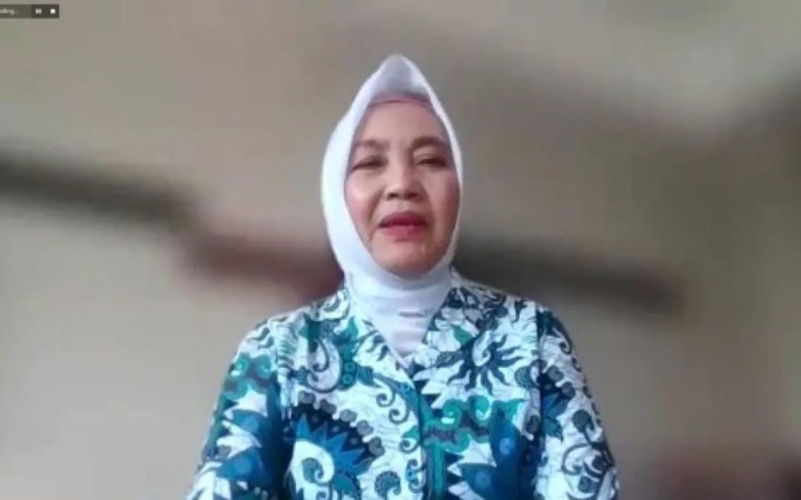 Kepala BMKG Dwikorita Karnawati dalam dialog tentang mitigasi gempa bumi dan tsunami, dalam memperingati Hari Kesadaran Tsunami Sedunia yang diikuti secara daring di Jakarta, Jumat (3/11/2023). (foto: gemapos/bmkg)