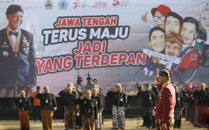 Upacara Peringatan HUT Ke-78 Provinsi Jawa Tengah di Kabupaten Brebes, Sabtu (19/8/2023). (foto:gemapos/antara/HO-Humas Pemprov Jateng)