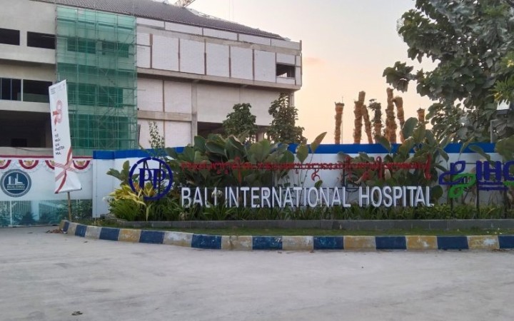 Proyek Bali International Hospital (BIH) sedang dirampungkan pembangunannya di Kawasan Ekonomi Khusus (KEK) Kesehatan Sanur, Denpasar, Bali, Kamis (24/8/2023). (foto:gemapos/antara)