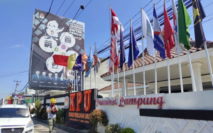 Kantor KPU Lampung, di Bandarlampung (foto: ant)