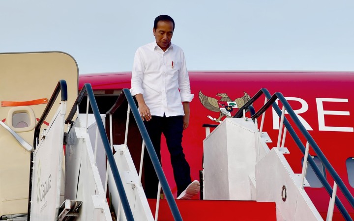 Presiden Jokowi lepas landas dari Pangkalan TNI AU Halim Perdanakusuma Jakarta untuk melakukan kunjungan kerja ke Kalimantan Timur, Senin (03/06/2024)  (foto: gemapos/Setkab)