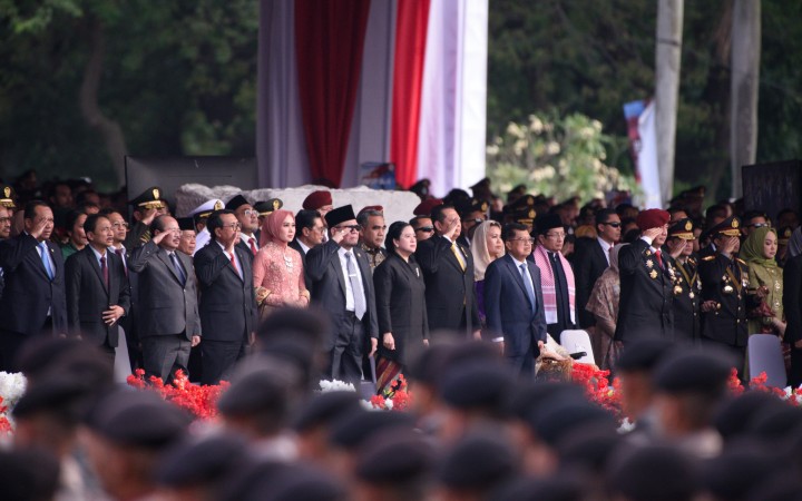Ketua DPR RI, Puan Maharani saat menghadiri upacara hari jadi ke-78 Kepolisian Negara Republik Indonesia (Polri) di Lapangan Silang Monas, Jakarta Pusat, Senin (1/7/2024). (Foto: Gemapos/DPR RI)