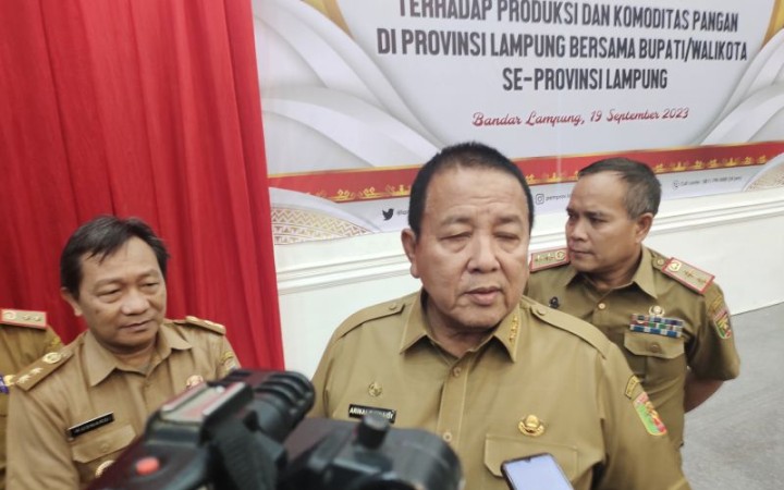 Arsip- Gubernur Lampung Arinal Djunaidi saat memberi keterangan. (foto:gemapos/ant)