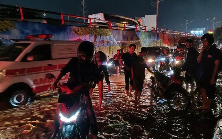 Wilayah di Bandar Lampung yang terdampak banjir akibat hujan. (foto:beritalampung)