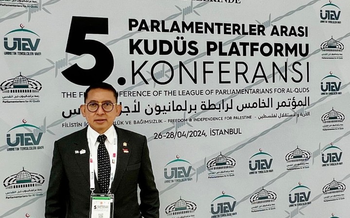 Ketua BKSAP DPR RI Fadli Zon saat mengikuti Konferensi Liga Parlemen Al-Quds (League of Parliamentarians for Al-Quds) di Istanbul, Turki, Sabtu (27/4/2024). (gemapos/DPR RI)