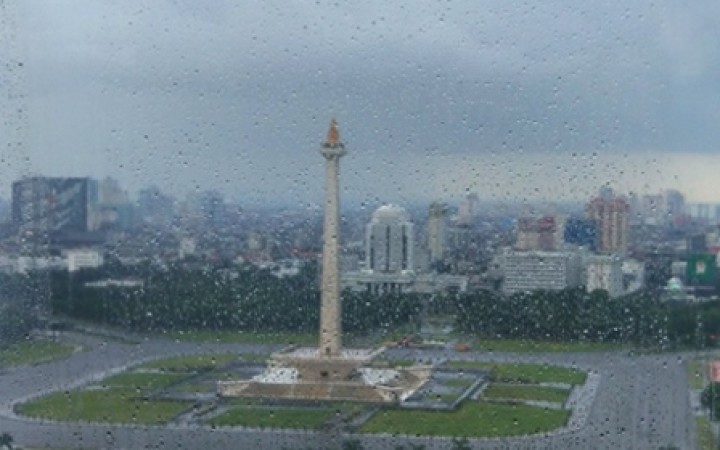 Ilustrasi - Hujan mengguyur ibu kota. (ist)