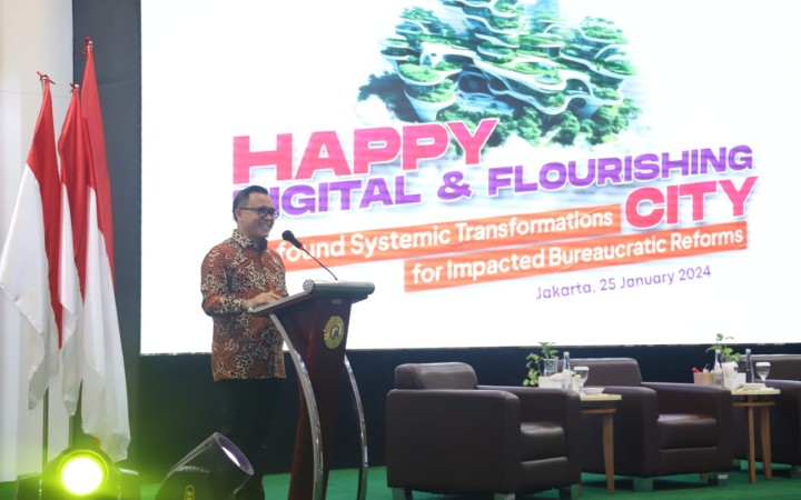 Menteri PANRB Abdullah Azwar Anas dalam Seminar Internasional Happy Digital and Flourishing City Forum: Profound Systemic Transformations for Impacted Bureaucratic Reforms, di Jakarta, Kamis (25/01). (gemapos/menpan.go.id)