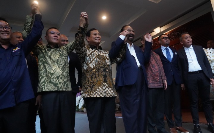 Prabowo Subianto bertemu Ketua Umum Partai NasDem, Surya Paloh di kediaman Prabowo di Jalan Kertanegara, Jakarta, Kamis (25/4). (gemapos)