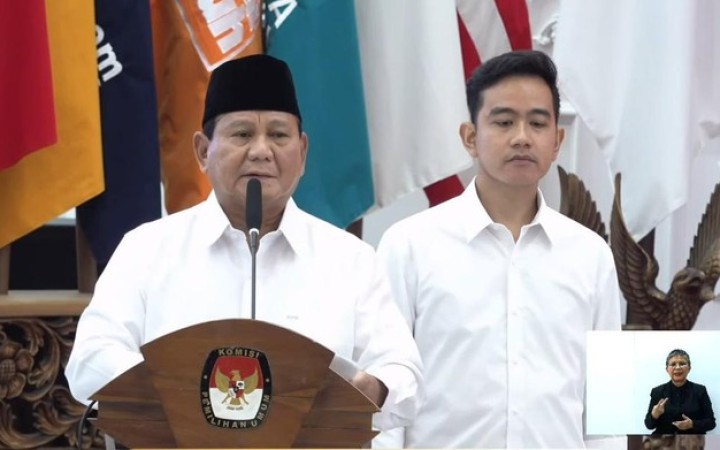 Tangkapan Layar - Presiden dan wakil presiden terpilih, Prabowo Subianto-Gibran Rakabuming Raka di KPU, Jakarta, Rabu (24/4/2024). (gemapos/youtub KPU RI)