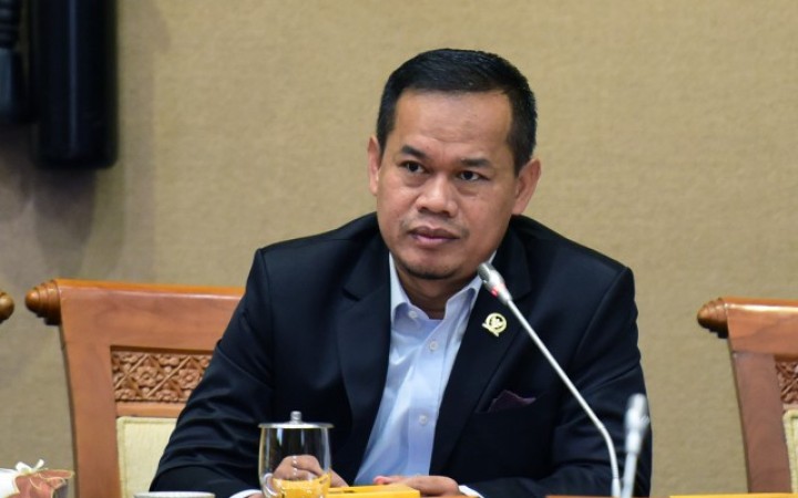 Anggota Komisi VII DPR RI Rofik Hananto. (foto:gemapos/DPR RI)