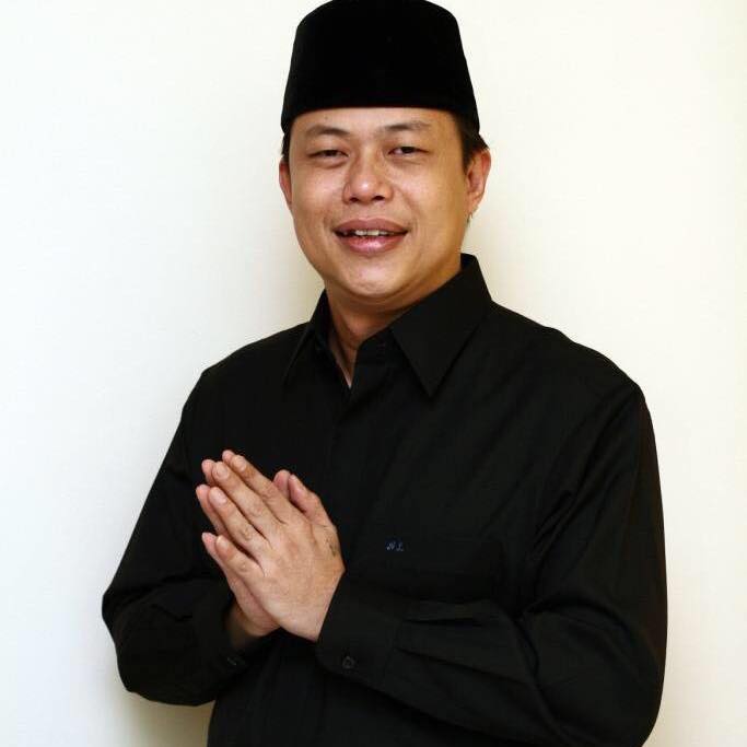 Alex Indra Lukman