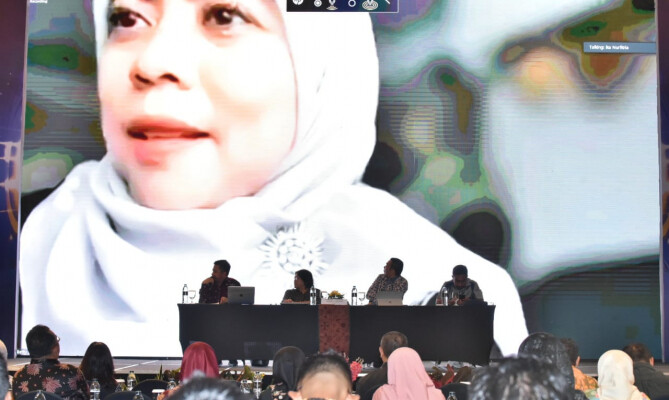 Rakornas Partisipasi Masyarakat dan Persiapan Pengawasan Pemutakhiran Data Pemilih, Minggu (30/10/2022).