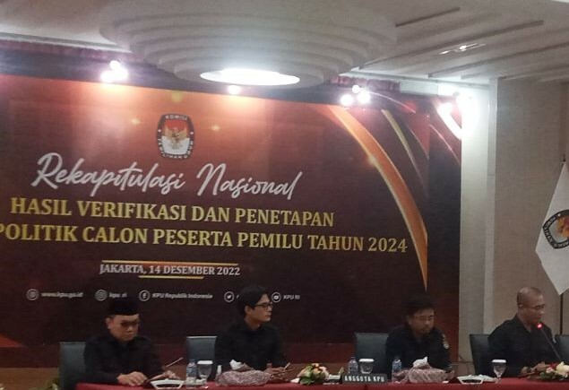 Suasana Rekapitulasi Nasional Hasil Verifikasi dan Penetapan Partai Politik Calon Peserta Pemilu 2024 di Kantor KPU RI, Jakarta, Rabu (14/12/2022). (ant)